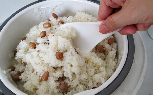 Bí quyết nấu xôi bằng nồi cơm điện bất bại: Dẻo thơm, tơi xốp nhờ "trợ thủ" Cuckoo